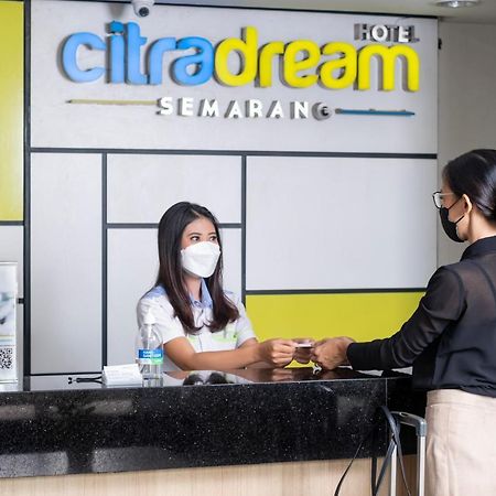 Hotel Citradream Semarang Esterno foto