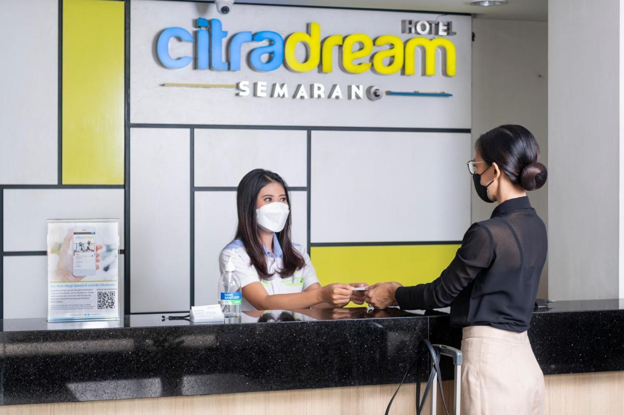 Hotel Citradream Semarang Esterno foto